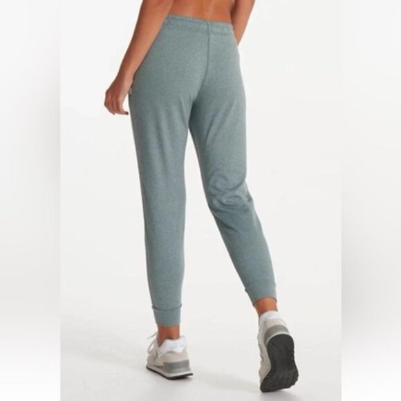 Vuori Women’s Dreamknit Performance Joggers Stormy Heather - Size L - Picture 3 of 6